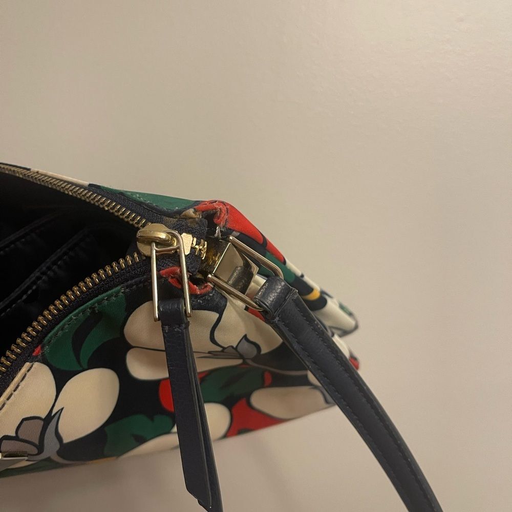 Kate Spade Triple Gusset Dawn Breezy Floral Crossbody Blazer Blue Lightweight - Picture 6 of 11